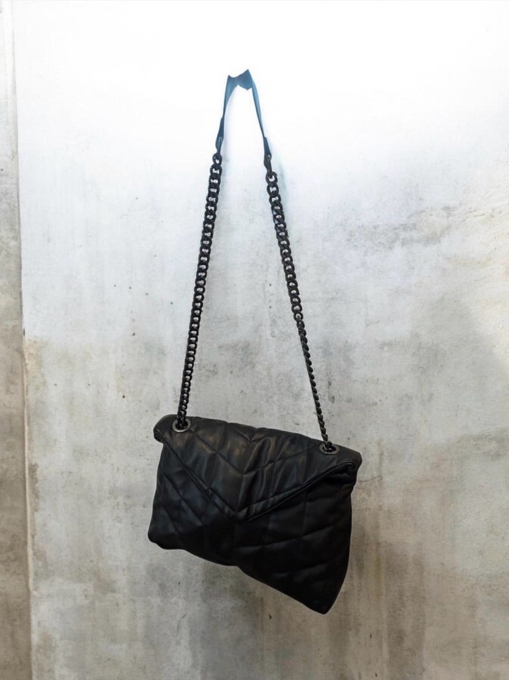 Sondra Roberts Black Quilted Chevron Shoulder Bag Chain Strap NWOT